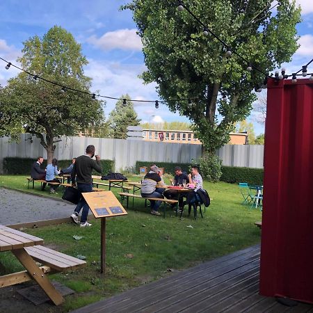 Eklo Hotels Лилль Экстерьер фото