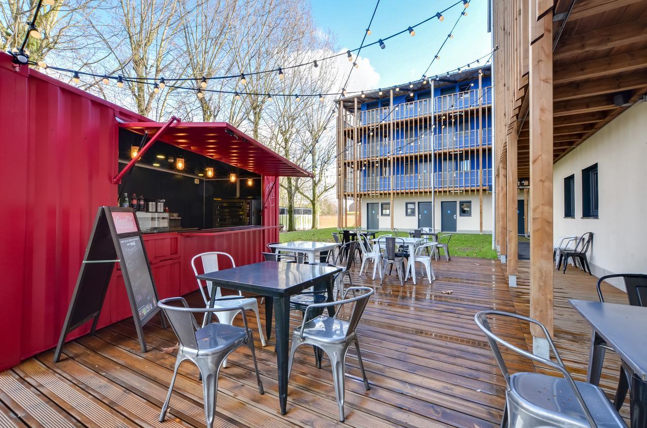 Eklo Hotels Лилль Экстерьер фото
